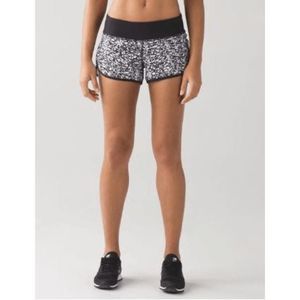 Lululemon Speed Short (2 1/2")